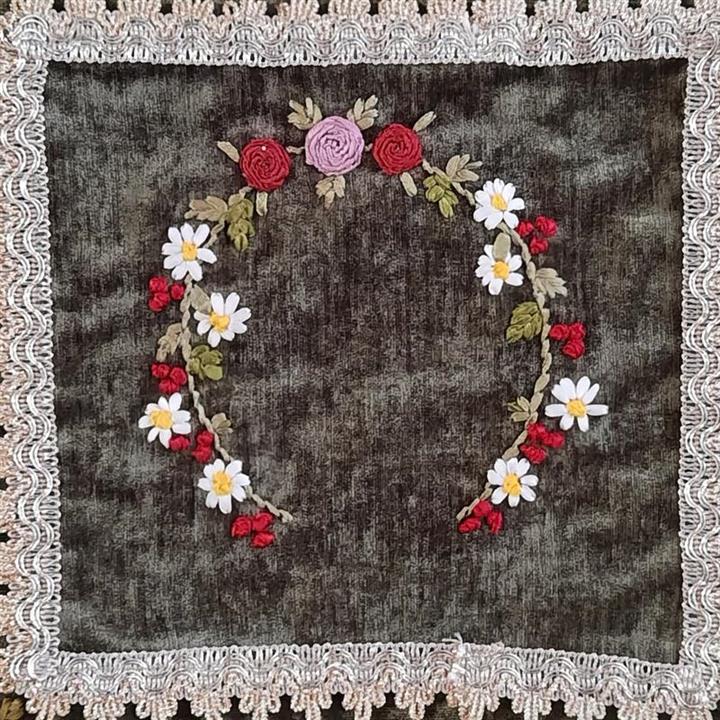 جانماز گلدوزی شده مخمل آبی فیروزه ای